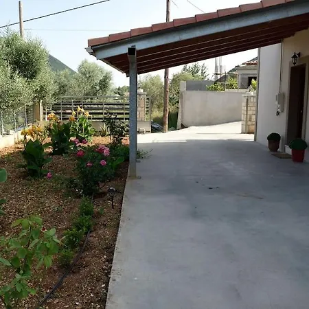 Villa Andrew *
