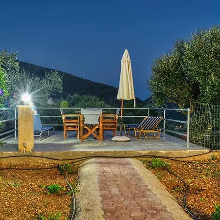 Villa Andrew *