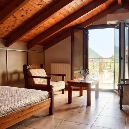 Villa Andrew Agioi Saranda